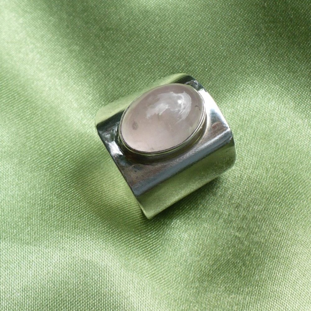 Pink Rose Quartz Sterling Silver Ring Adjustable 8